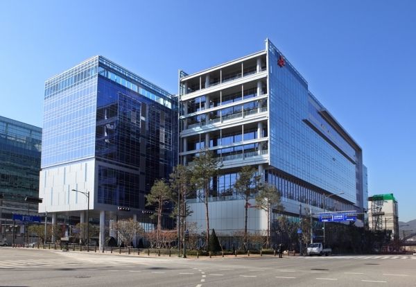 <span id='_stock_code_285130' data-stockcode='285130'>SK케미칼</span> 판교 본사 전경. SK케미칼 제공