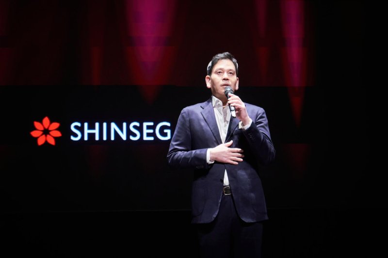 정용진 <span id='_stock_code_004170' data-stockcode='004170'>신세계</span>그룹 회장. 뉴시스