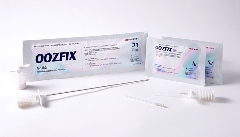 흡수성 분말형 보조지혈제 우즈픽스(Oozfix). <span id='_stock_code_008930' data-stockcode='008930'>한미사이언스</span> 제공
