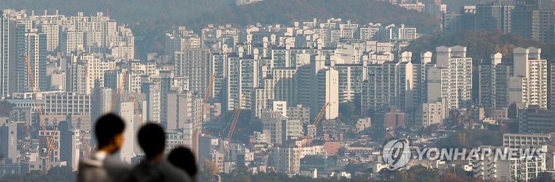 서울 남산에서 바라본 아파트 모습. 연합뉴스
