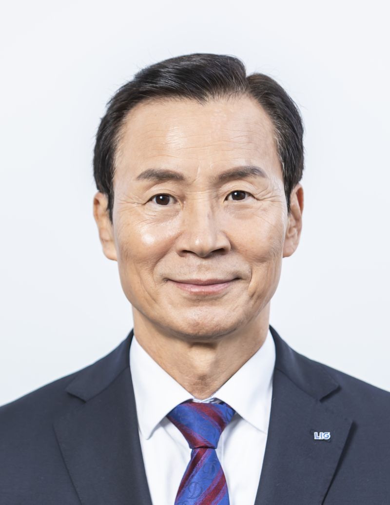 신익현 제2대 한국방위산업보호협회장 겸 <span id='_stock_code_079550' data-stockcode='079550'>LIG넥스원</span> 대표이사. 한국방위산업보호협회 제공