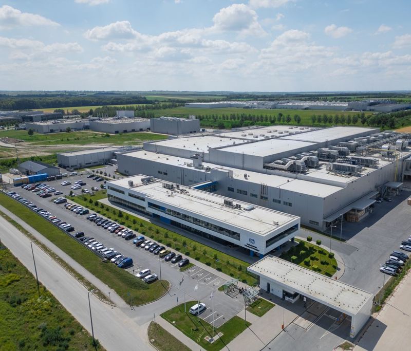 솔루스첨단소재 헝가리 전지박 공장. 솔루스첨단소재 제공