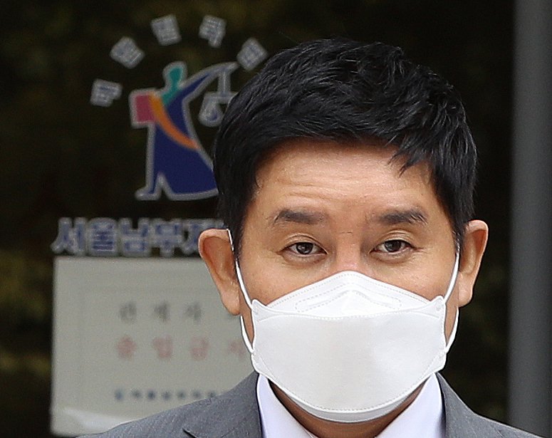 지난 2022년 11월 11일 김봉현 전 스타모빌리티 회장 모습. 뉴스1