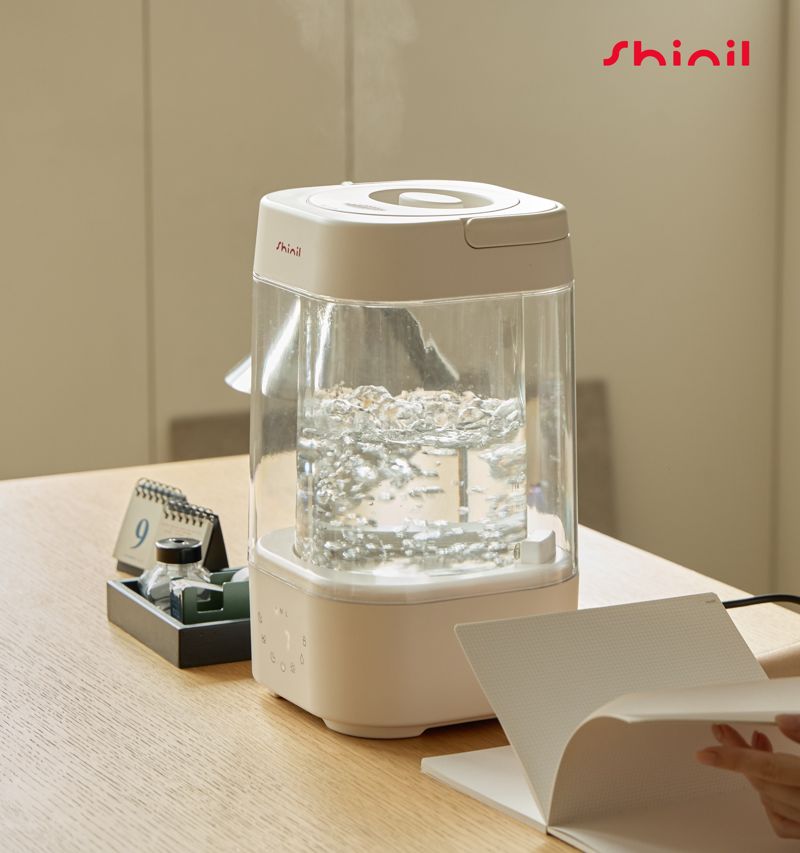 신일 4L 가열식 가습기. <span id='_stock_code_002700' data-stockcode='002700'>신일전자</span> 제공