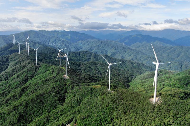 양양풍력발전 전경. <span id='_stock_code_003070' data-stockcode='003070'>코오롱글로벌</span> 제공