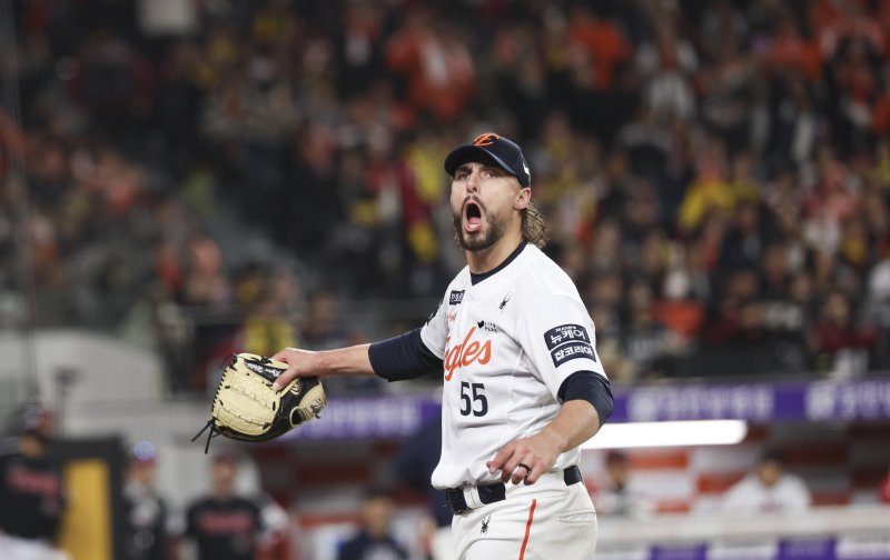 올 시즌 폰세와 또 한축을 담당한 와이스도 한화 이글스가 잡지 못할 가능성이 현재로서는 높아 보인다. 뉴스1