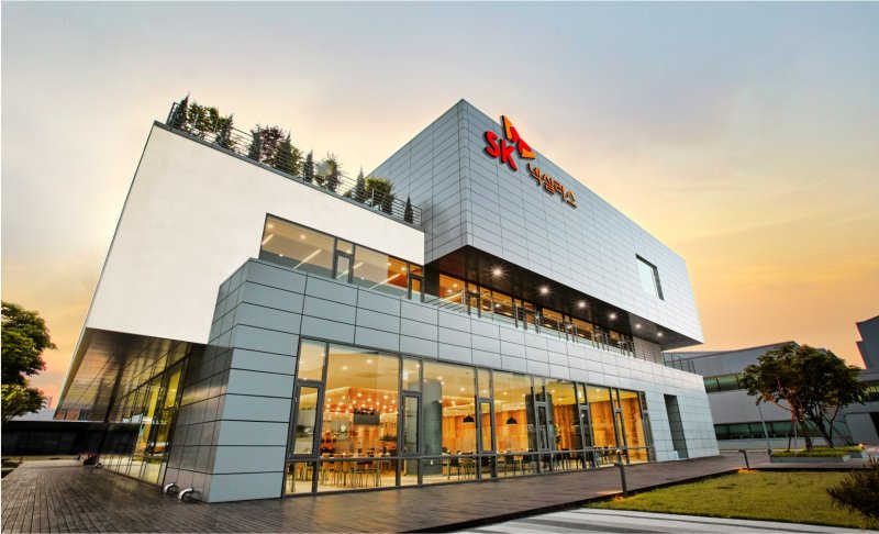 SK넥실리스 정읍 공장. <span id='_stock_code_011790' data-stockcode='011790'>SKC</span> 제공