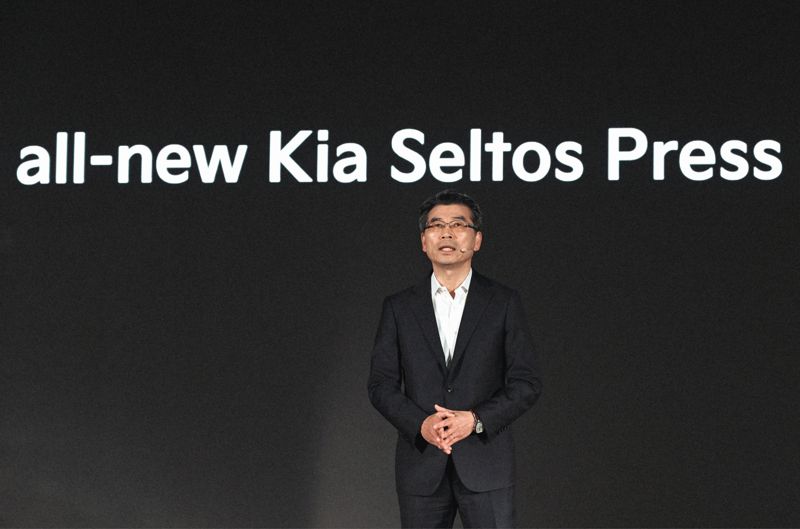 송호성 <span id='_stock_code_000270' data-stockcode='000270'>기아</span> 사장이 9일 열린 '디 올 뉴 셀토스 온라인 미디어 컨퍼런스'에서 발표하는 모습. 기아 제공.