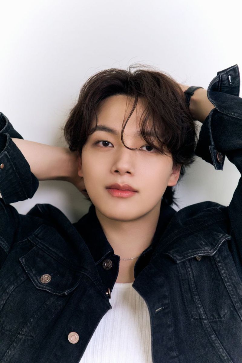 <span id='_stock_code_025320' data-stockcode='025320'>시노펙스</span> 홍보모델 배우 여진구. 시노펙스 제공