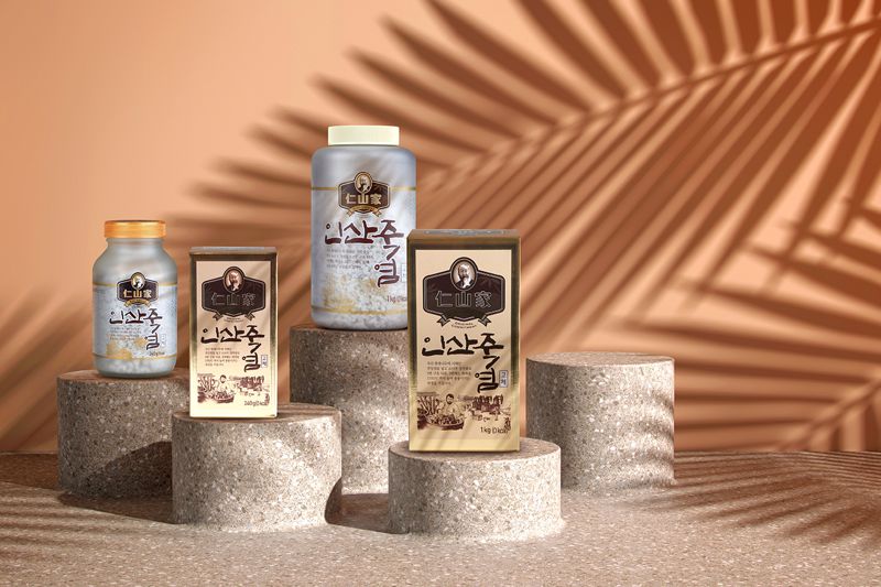 <span id='_stock_code_277410' data-stockcode='277410'>인산가</span> 죽염 제품들. 인산가 제공