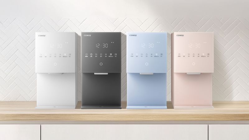 아이콘 얼음정수기 스탠다드. <span id='_stock_code_021240' data-stockcode='021240'>코웨이</span> 제공