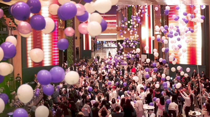 인스파이어 '치얼스 투 2026: 드롭 더 비트 &amp; 벌룬스' 이벤트