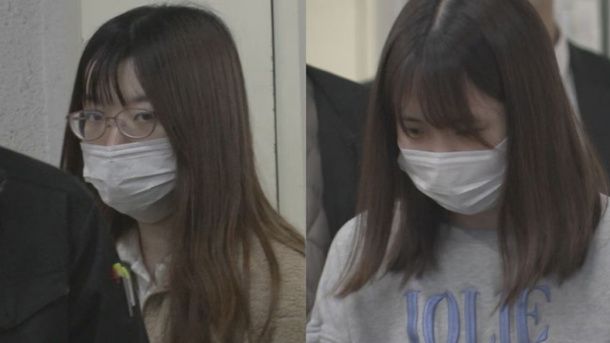 자신을 ‘일부다처주의자’라 칭하며 아내들과 공모해 여성 100여명의 성관계 장면을 몰래 촬영하고 유포해온 일가족이 경찰에 붙잡혔다. 사진은 용의자 오노 요헤이의 아내 하루카(사진 왼쪽)와 양녀 린. TBS 보도화면 캡처